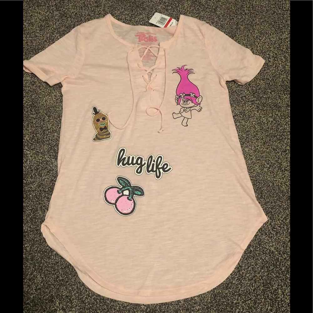 NWT women’s XS trolls pink shirt